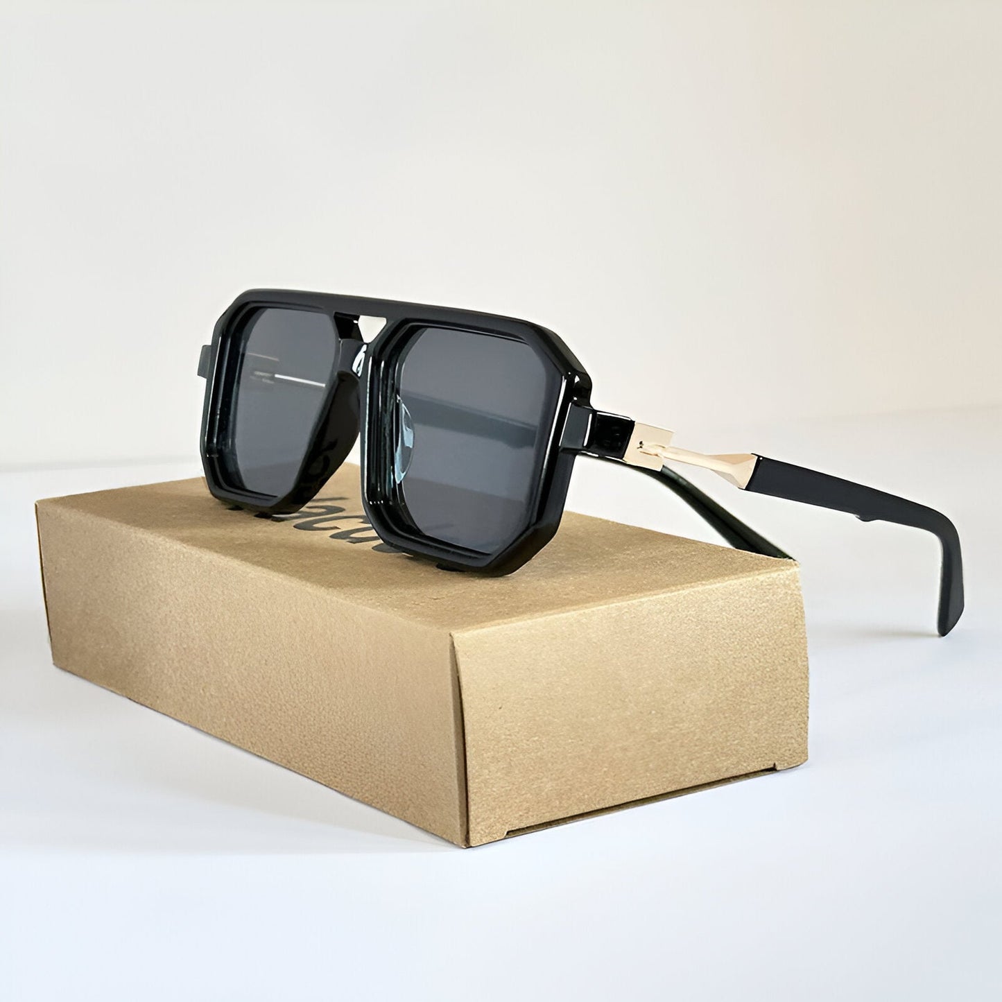 Matore Square Sunglasses