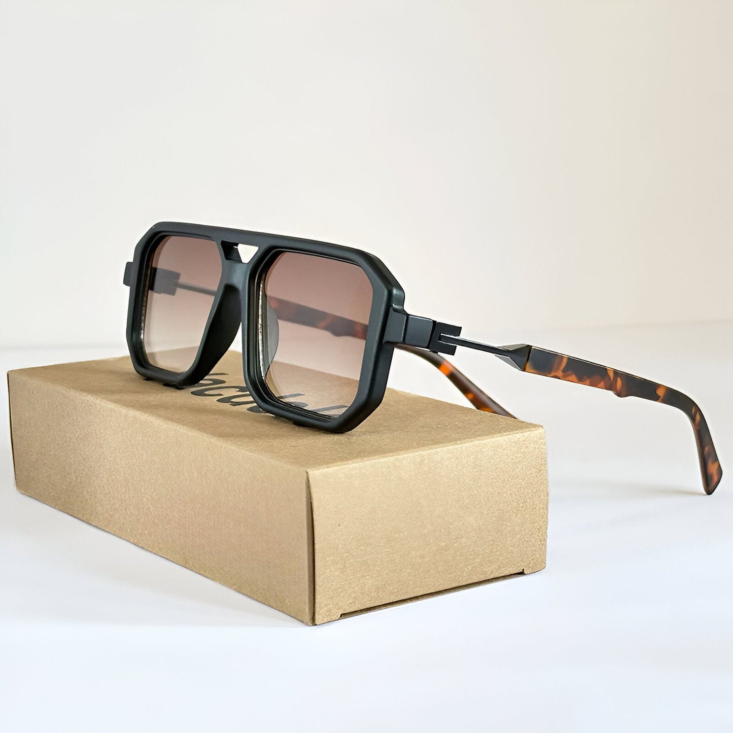 Matore Square Sunglasses