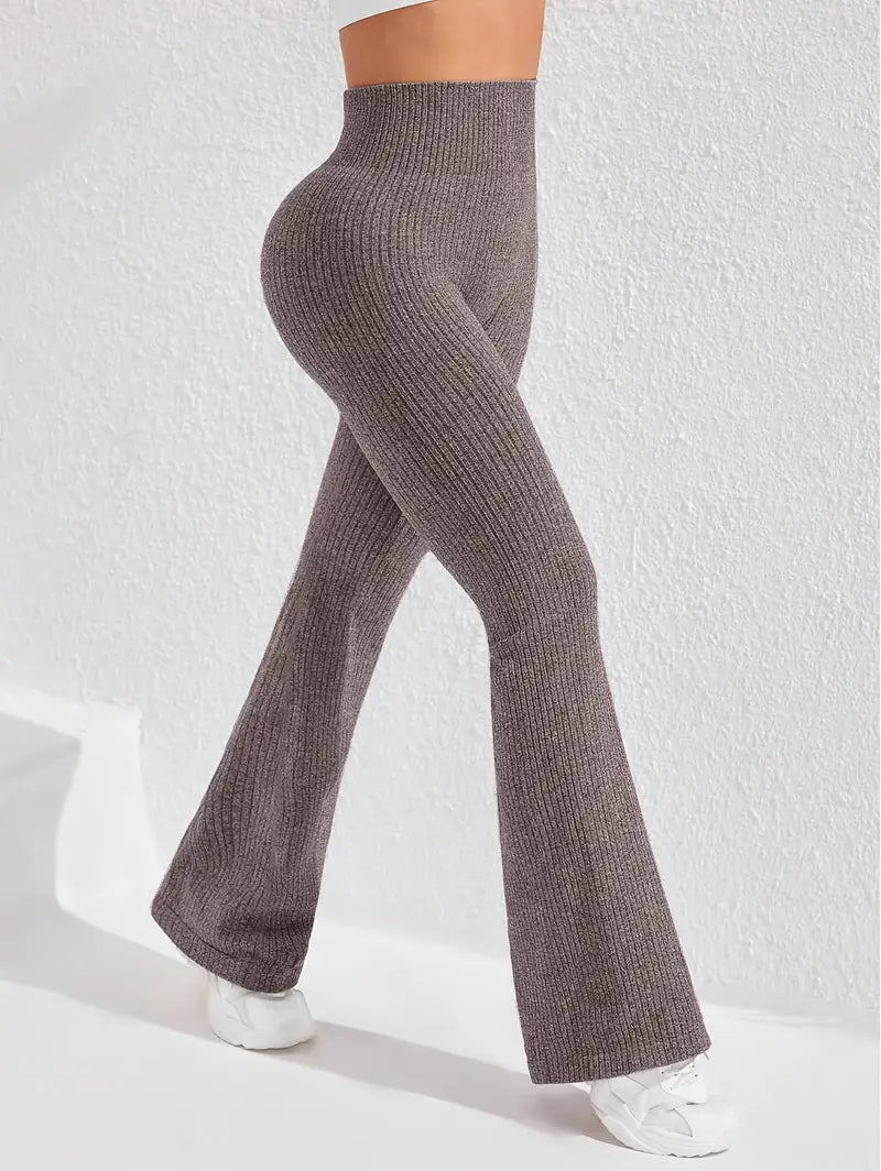 Elevé Seamless Flare Pants