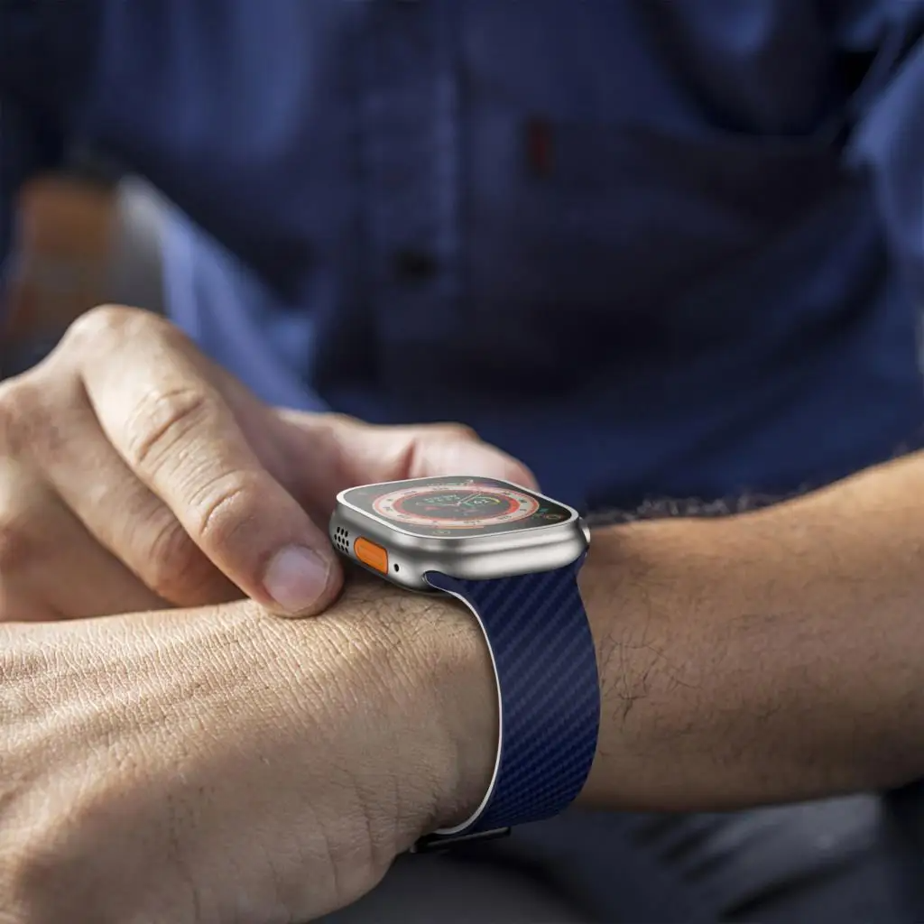 Pulse Carbon Fiber Apple Watch Band