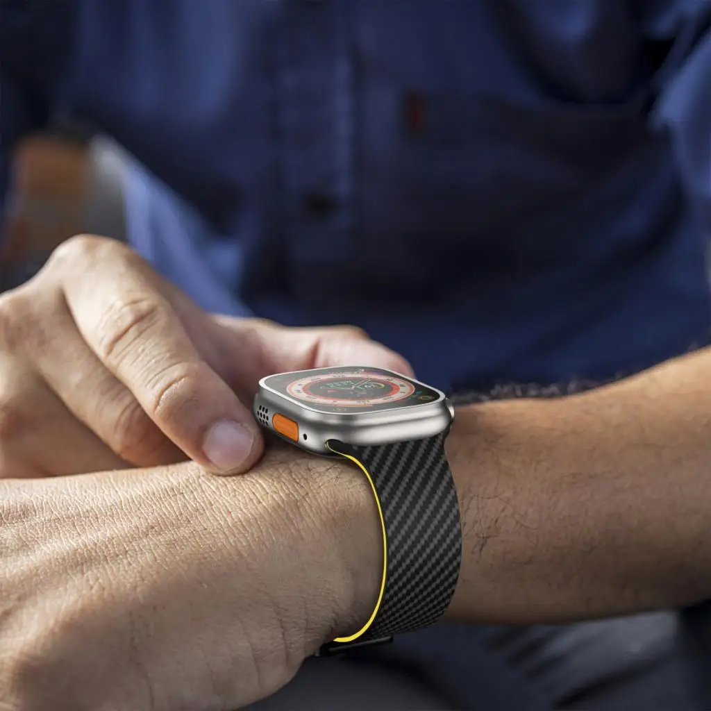 Pulse Carbon Fiber Apple Watch Band