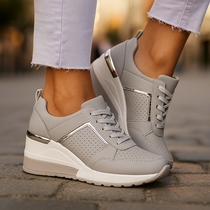 Lumière Rise Sneakers