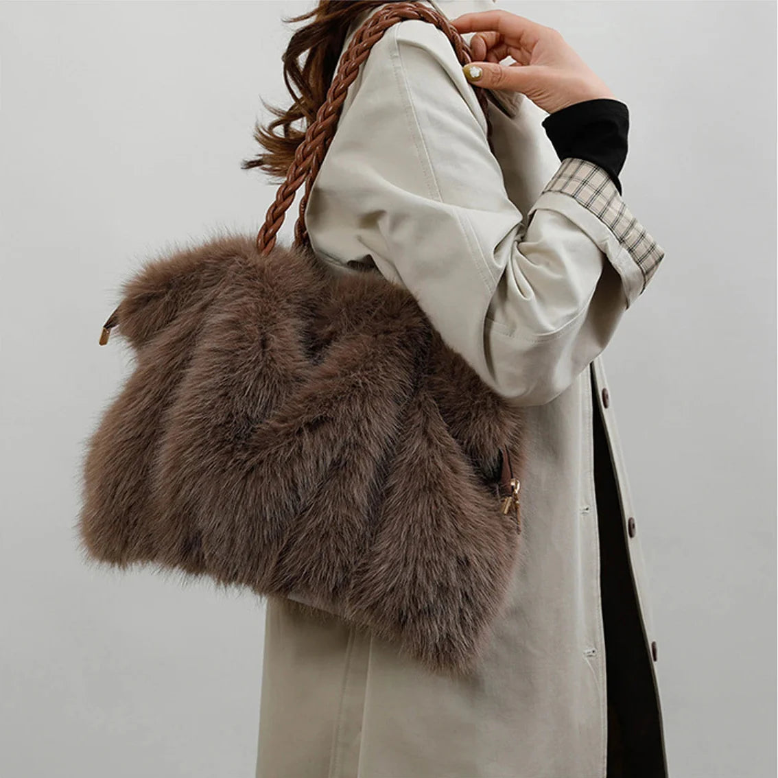 Noiré Luxe Fur Handbag