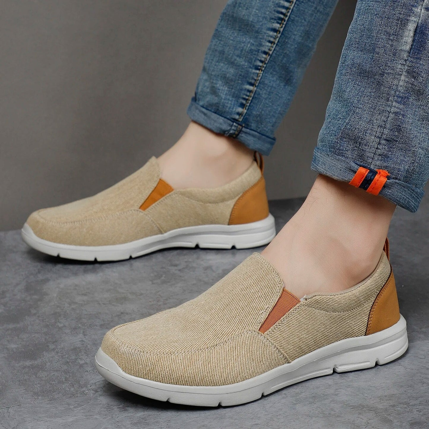 Aiden Slip-Ons Sneakers