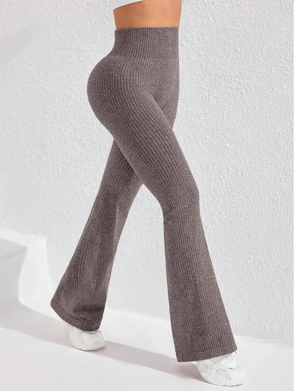 Elevé Seamless Flare Pants